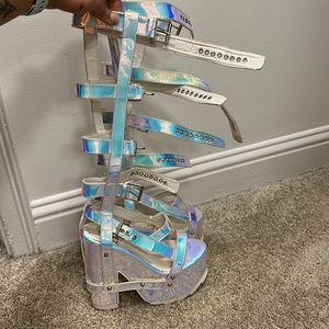 Iridescent strap he healed Reeves shoes